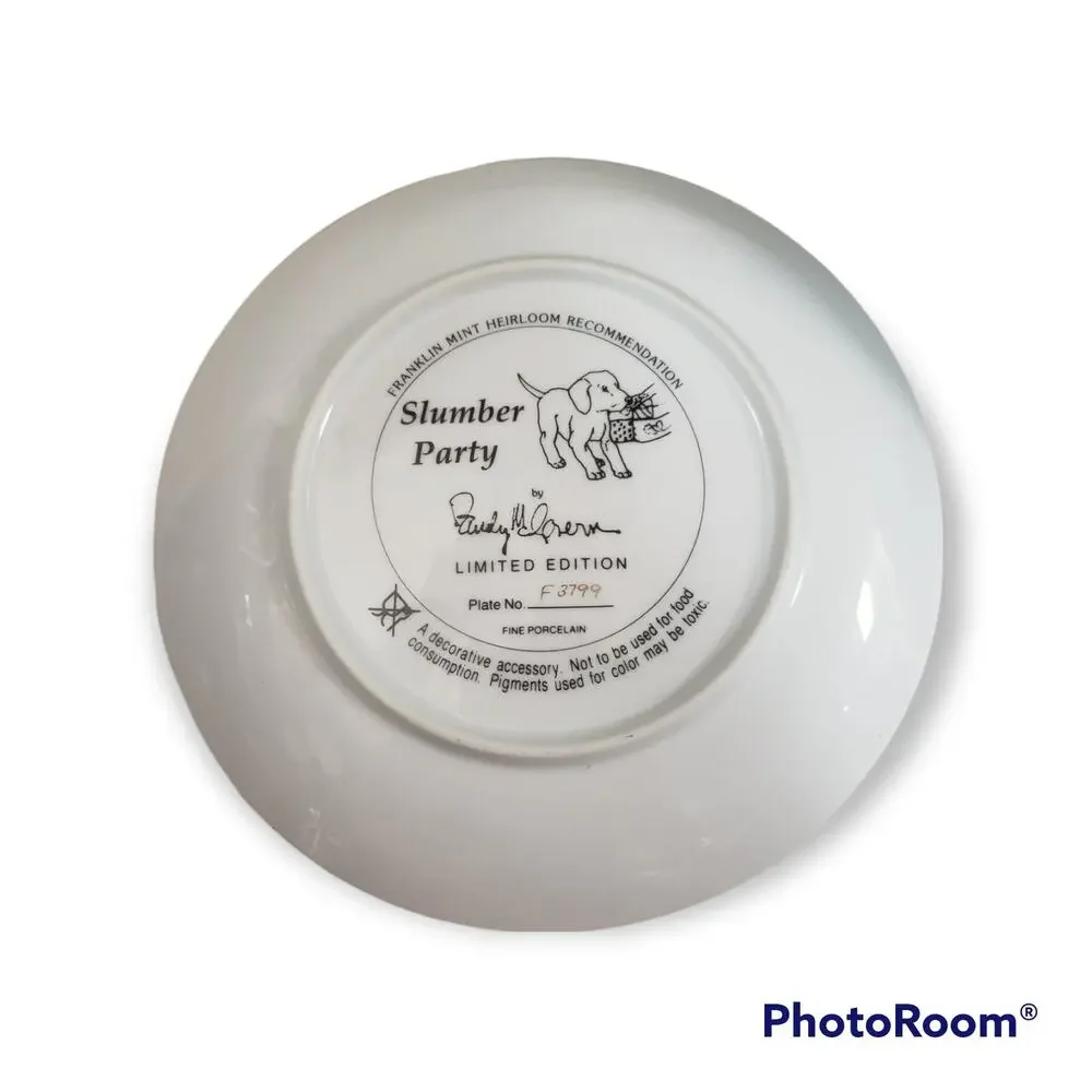Franklin Mint SLUMBER PARTY Labrador Puppies Collector Plate by Randy McGovern